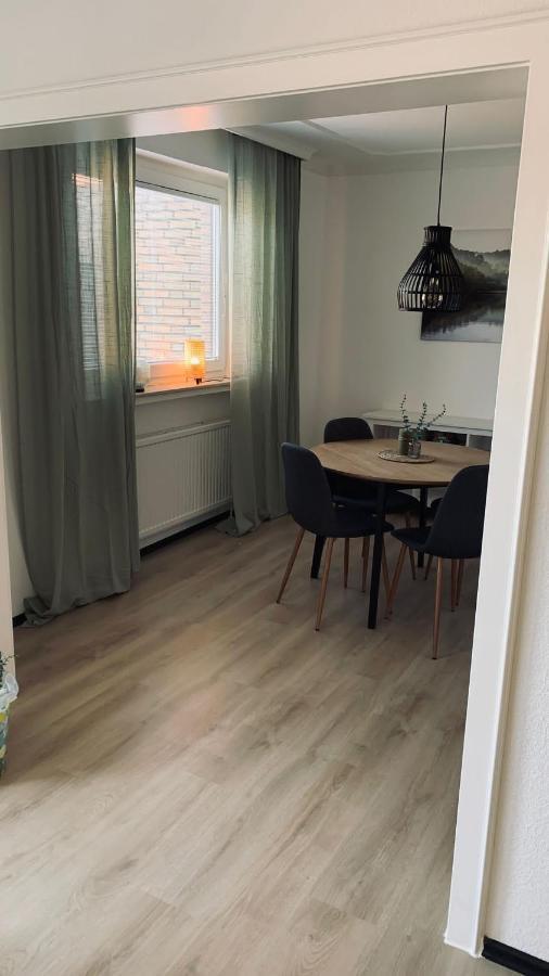 ווילהלמסהאבן Gemuetliches Ferienhaus Kuestenliebe מראה חיצוני תמונה